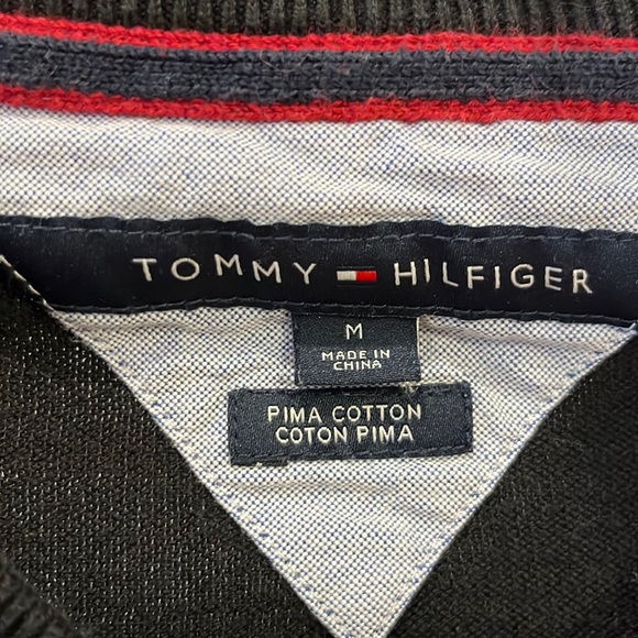 Tommy Hilfiger Black Signature Logo Solid V-Neck Sweater, Men’s Size Medium. - Picture 15 of 16